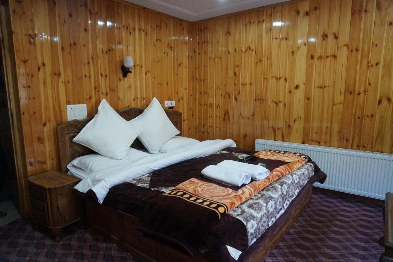 Hotel Barzman Sonāmarg Εξωτερικό φωτογραφία