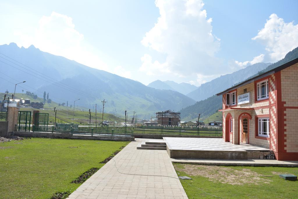Hotel Barzman Sonāmarg Εξωτερικό φωτογραφία