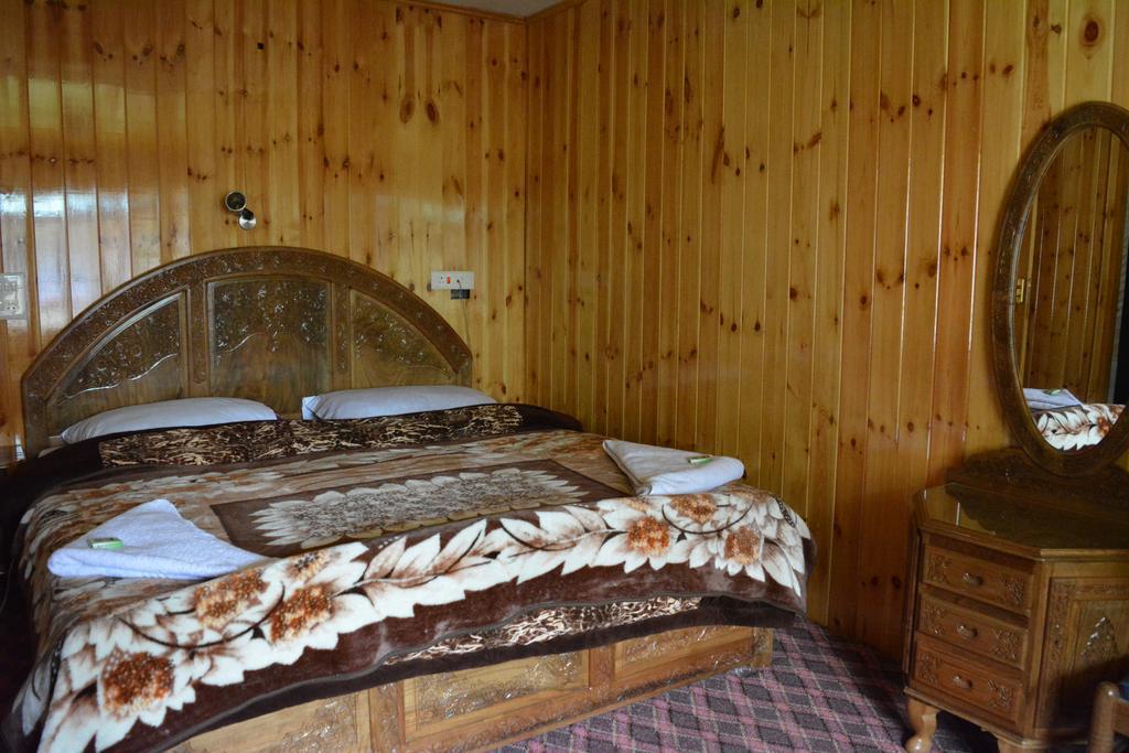 Hotel Barzman Sonāmarg Εξωτερικό φωτογραφία